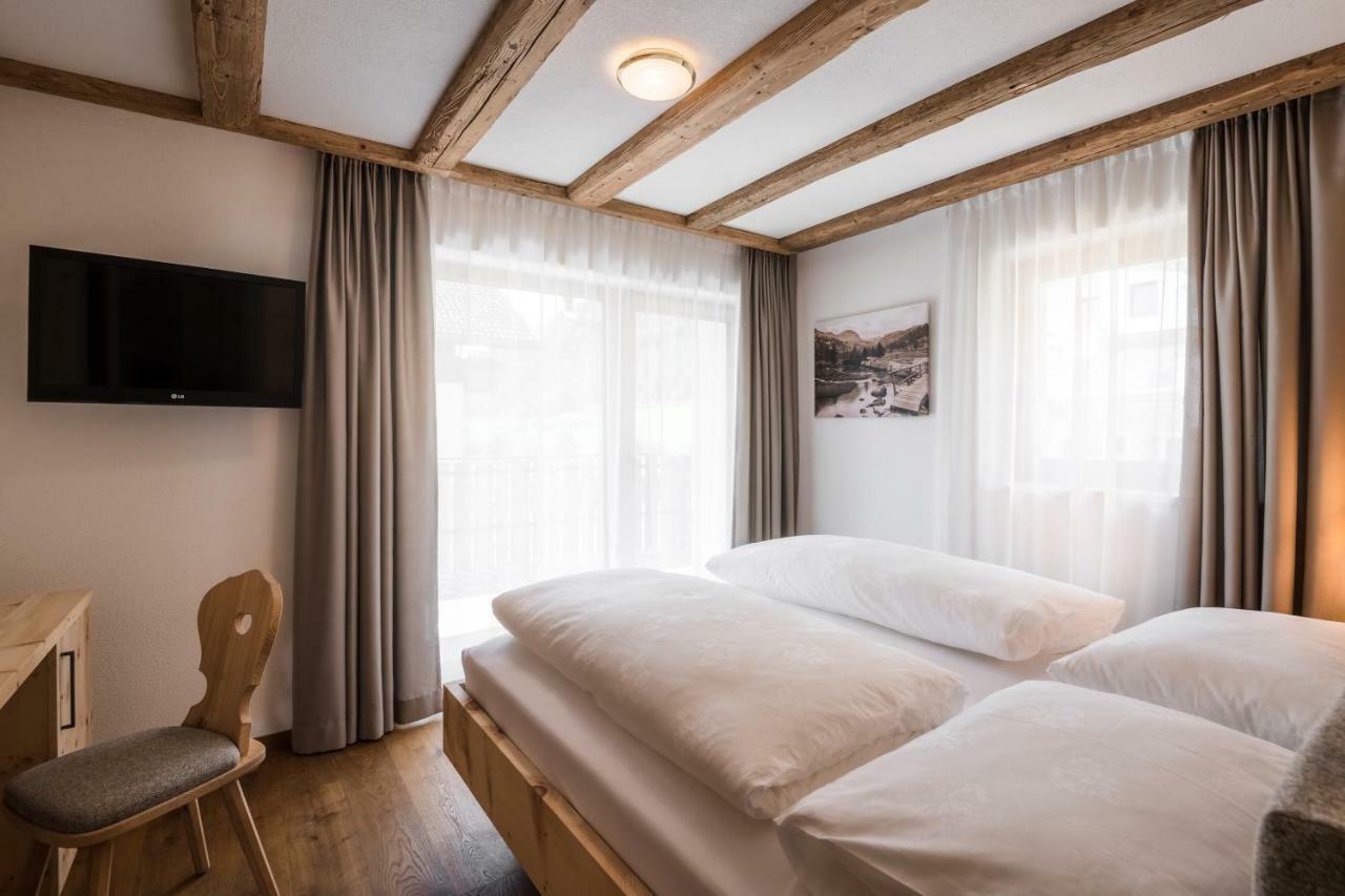 Chalet Dolomit San Lorenzo di Sebato Luaran gambar