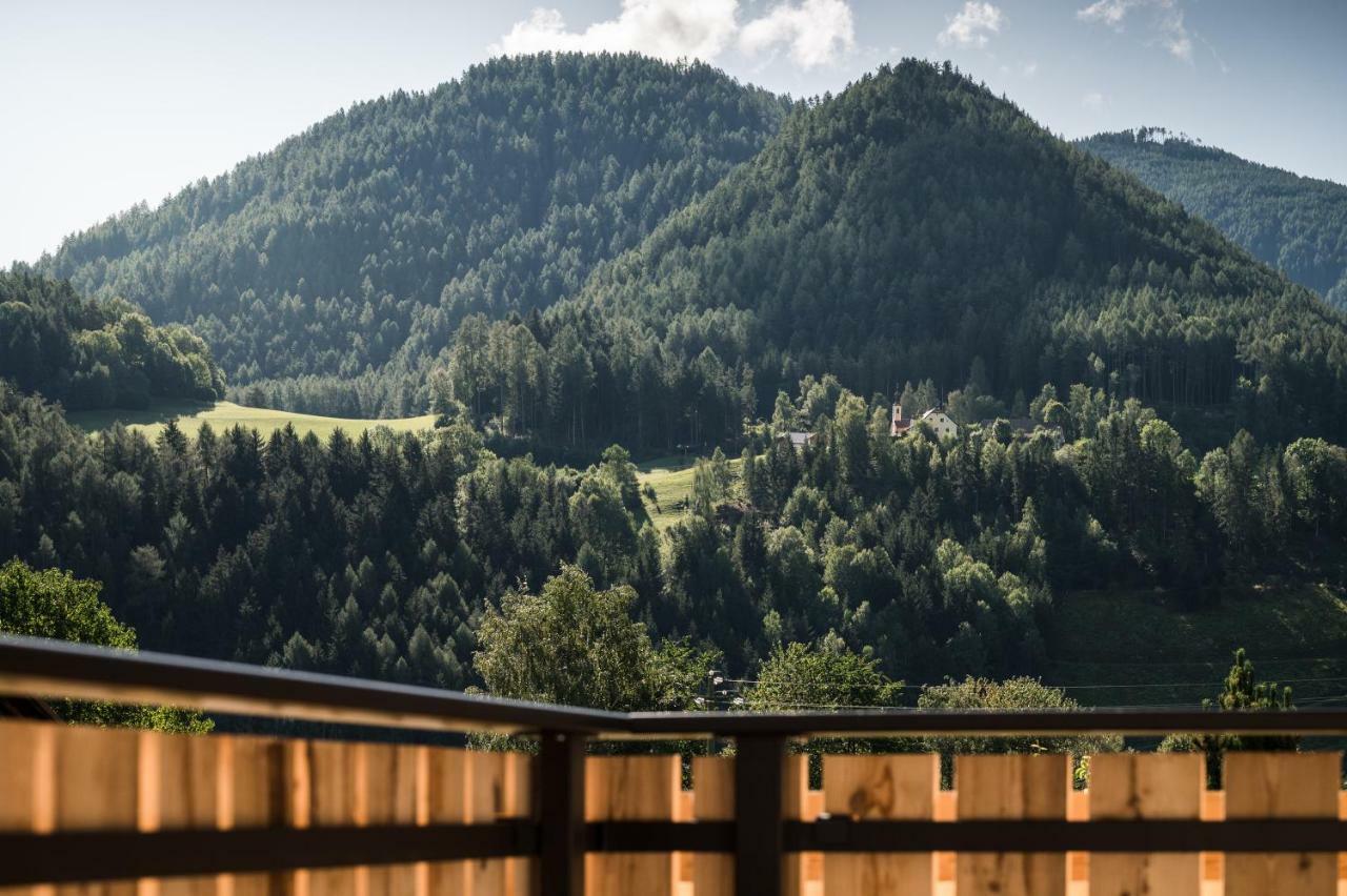 Chalet Dolomit San Lorenzo di Sebato Luaran gambar